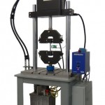 eXpert 1900 fatigue system testing metal sample