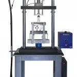 eXpert 1912 - Hydraulic Fatigue Testing Machine with custom 4 point bend fixture